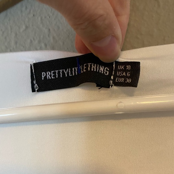 Pretty little thing crop top - Picture 3 of 3